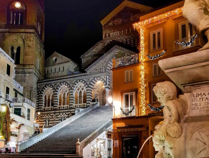 Amalfi, avviso esplorativo per la manifestazione di interesse per la realizzazione del cartellone eventi della stagione invernale 2022/2023
