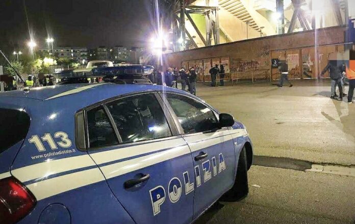 Polizia-Stadio-Maradona