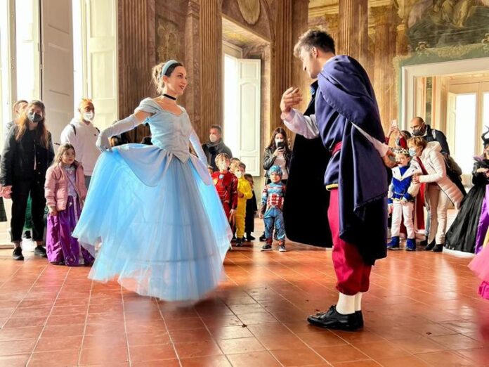 Ercolano: Incanto ed eleganza nella dimora reale di Villa Campolieto per il Gran Ballo delle Favole