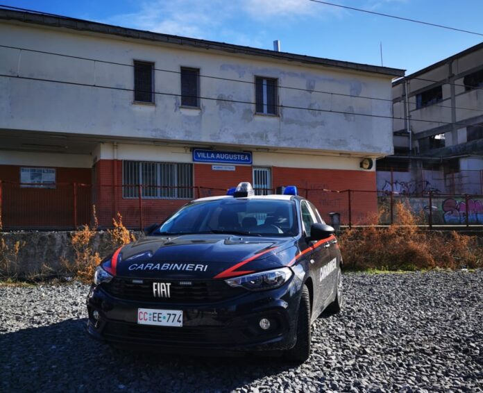 Somma Vesuviana: Carabinieri salvano giovane da intenti suicidi